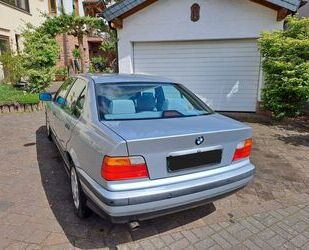 BMW 323 Gebrauchtwagen
