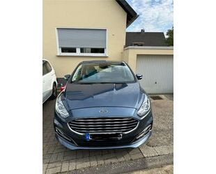 Ford S-Max Gebrauchtwagen