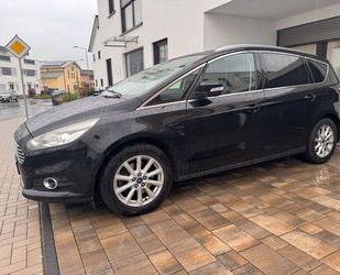 Ford S-Max Gebrauchtwagen
