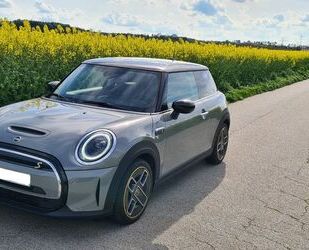Peugeot Cooper SE 