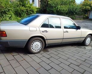 Mercedes-Benz E 300 Gebrauchtwagen
