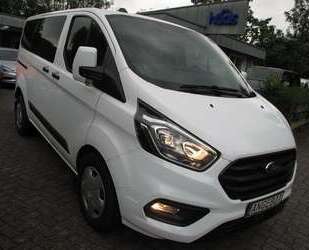 Ford Transit Custom 320 L1 H1 Trend 9Sitzer Heckfl. Gebrauchtwagen