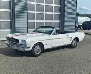 Ford Mustang Cabrio H-Kennzeichen Automatik Gebrauchtwagen
