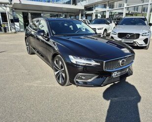 Volvo V60 B4*Core*NP64820*ACC*AHK*Standhzg*Leder*19Z Gebrauchtwagen