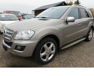 Mercedes-Benz ML 320 CDI Bi-Xenon Sportp. AHK 8x Alu eGHSD Memor Gebrauchtwagen