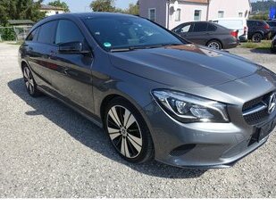 Mercedes-Benz CLA 200 Shooting Brake Urban Style Edition LED Pan Gebrauchtwagen