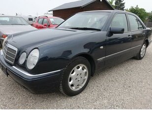 Mercedes-Benz E 230 E -Klasse Lim.Klima eGHSD 8xAlu rostfrei 