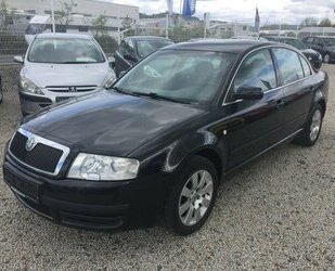 Skoda Superb Elegance,Klima,Temp.,6 Gang,Tüv Neu! Gebrauchtwagen