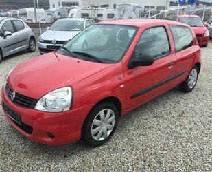 Renault Clio Campus YAHOO,8 Fach Bereift,Tüv Neu! Gebrauchtwagen