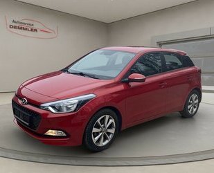 Hyundai i20 Navi,Climatronic,,R.Kamera,Tempomat, Sitzh. Gebrauchtwagen