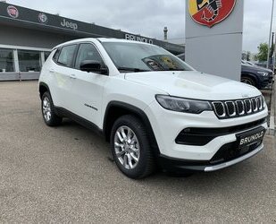 Jeep Compass 1.5 Mild-Hybrid Altitude Automatik Gebrauchtwagen