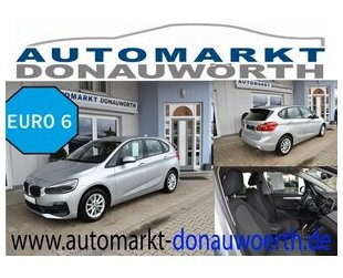 BMW 220i Active Tourer Aut. Advantage Navi LED PDC Gebrauchtwagen