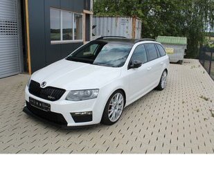 Skoda Octavia RS 2,0 TSI / AHK/XENON/SHZ/PDC/ Gebrauchtwagen