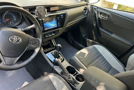 Toyota Auris Gebrauchtwagen