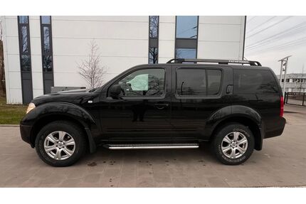 Nissan Pathfinder Gebrauchtwagen