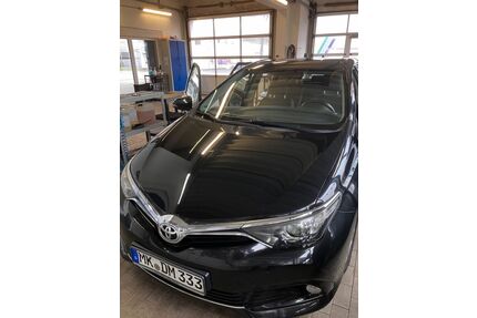 Toyota Auris Gebrauchtwagen