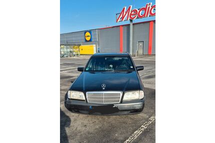 Mercedes-Benz 200 Gebrauchtwagen