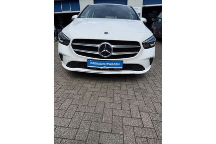 Mercedes-Benz B 180 Gebrauchtwagen