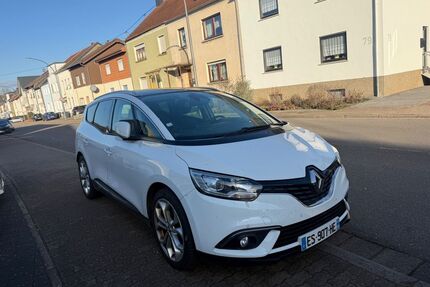Renault Grand Scenic Gebrauchtwagen