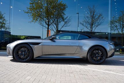 Aston Martin DB12 Gebrauchtwagen