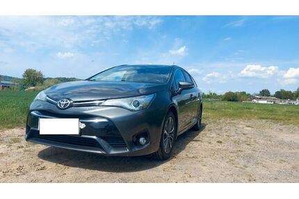 Toyota Avensis Gebrauchtwagen