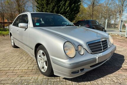Mercedes-Benz E 240 Gebrauchtwagen