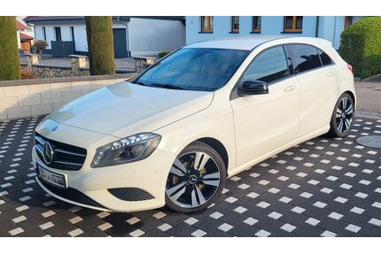 Mercedes-Benz A 180 Gebrauchtwagen