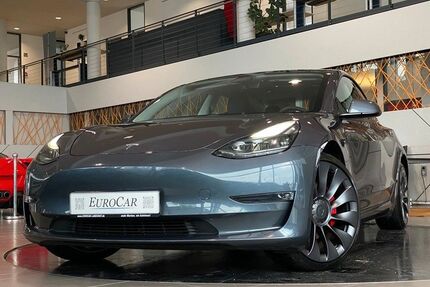 Tesla Model 3 Gebrauchtwagen