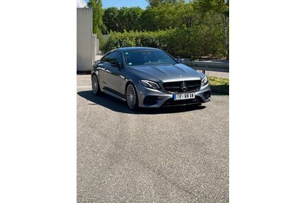 Mercedes-Benz E 300 Gebrauchtwagen