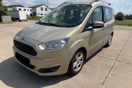 Ford Tourneo Courier Gebrauchtwagen