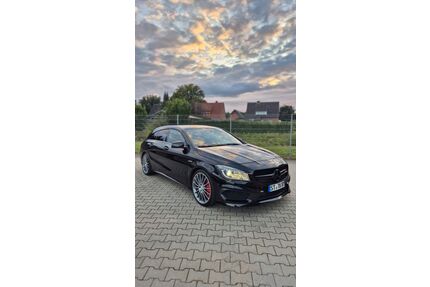 Mercedes-Benz CLA 45 AMG Shooting Brake Gebrauchtwagen