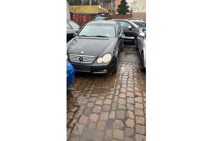 Mercedes-Benz C 180 Gebrauchtwagen