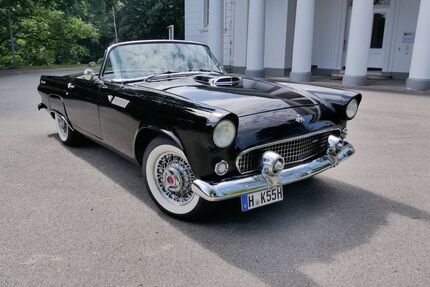 Ford Thunderbird Oldtimer