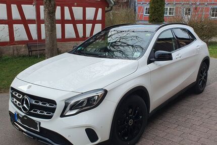 Mercedes-Benz GLA 220 Gebrauchtwagen