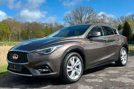 INFINITI Q30 Gebrauchtwagen