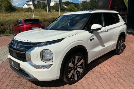 Mitsubishi Plug-in Hybrid Outlander Gebrauchtwagen