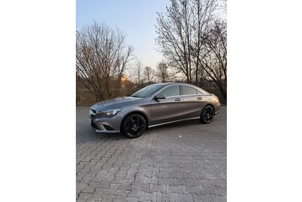 Mercedes-Benz CLA 200 Gebrauchtwagen