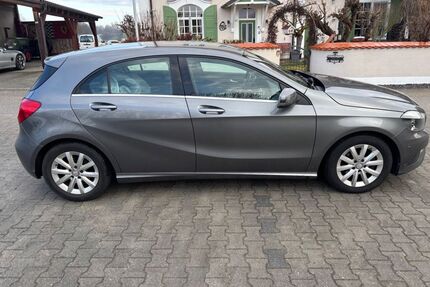 Mercedes-Benz A 180 Gebrauchtwagen
