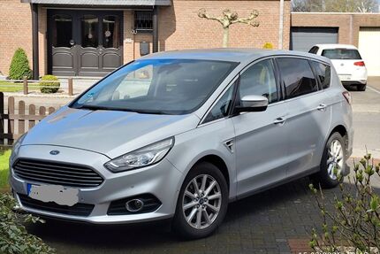 Ford S-Max Gebrauchtwagen