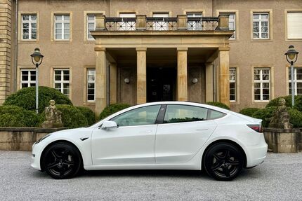 Tesla Model 3 Gebrauchtwagen