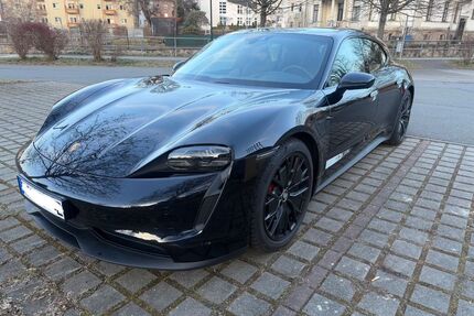 Porsche Taycan Gebrauchtwagen