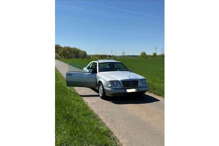 Mercedes-Benz E 220 Gebrauchtwagen