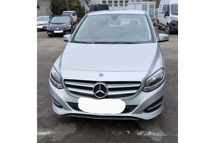 Mercedes-Benz B 180 Gebrauchtwagen