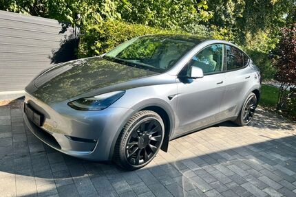 Tesla Model Y Gebrauchtwagen