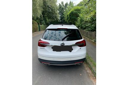Opel Insignia CT Gebrauchtwagen