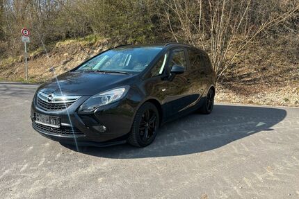 Opel Zafira Tourer Gebrauchtwagen