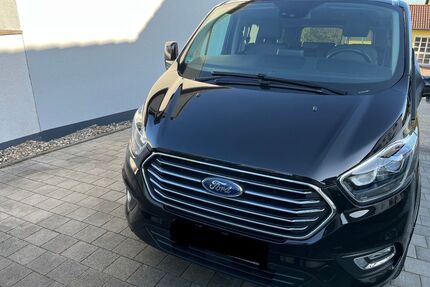 Ford Tourneo Custom Gebrauchtwagen