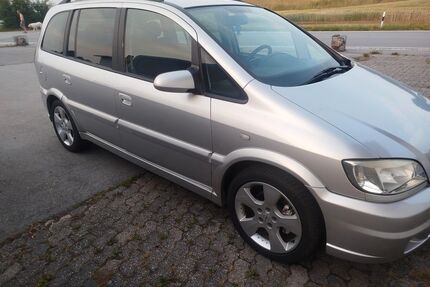 Opel Zafira Gebrauchtwagen