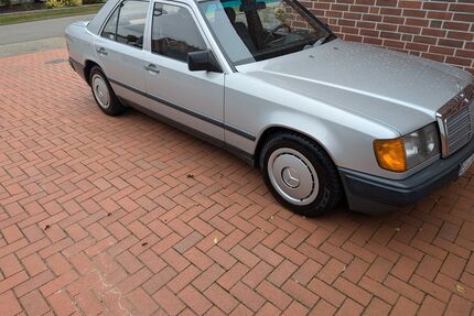 Mercedes-Benz E 230 Gebrauchtwagen