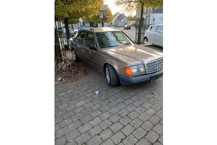 Mercedes-Benz 230 Gebrauchtwagen